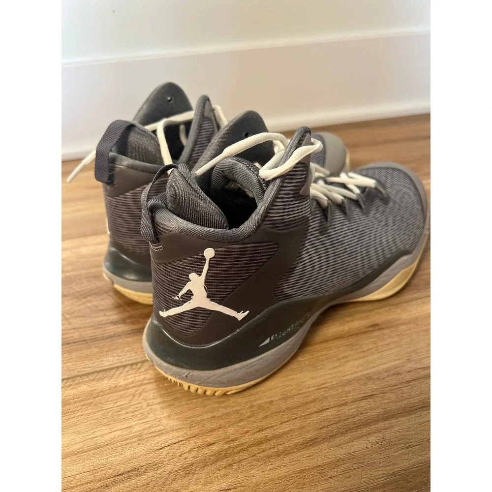 Jordan super fly